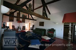 ������������ �� ������� (�����): ������������ �� �������� ������, ������ ������� - Ch&acirc;teau Corse [�������� ''WEX PROPERTY'']