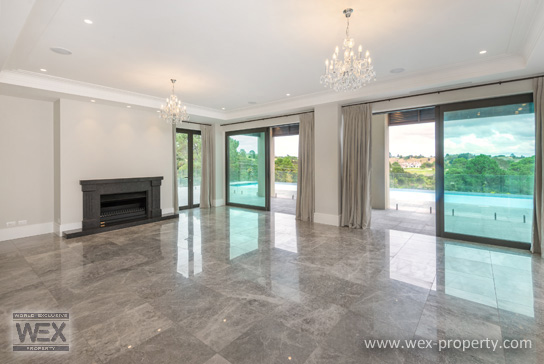 ������������ � ����� �������� (�����) - THE CROWN JEWEL OF COATESVILLE [�������� ''WEX PROPERTY'']