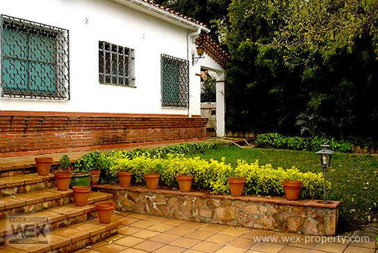 ������������ � ������� (�����): ������������ � ���������, ������������ �� ����� ����� - REF. 2326 [�������� ''WEX PROPERTY'']