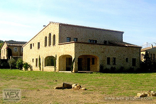 ������������ � ������� (�����): ������������ � ���������, ������������ �� ����� ����� - Masia Sant Feliu de Boada [�������� ''WEX PROPERTY'']