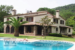 ������������ � ������� (�����): ������������ � ���������, ������������ �� ����� ����� - Masia Genov&eacute;s [�������� ''WEX PROPERTY'']