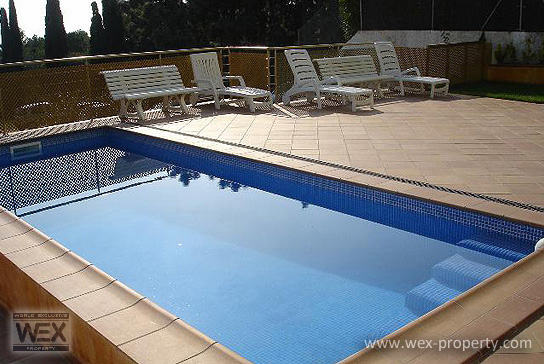 ������������ � ������� (�����): ������������ � ���������, ������������ �� ����� ����� - REF. 2276 [�������� ''WEX PROPERTY'']