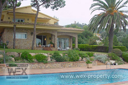 ������������ � ������� (�����): ������������ � ���������, ������������ �� ����� ����� - REF. 4085 [�������� ''WEX PROPERTY'']